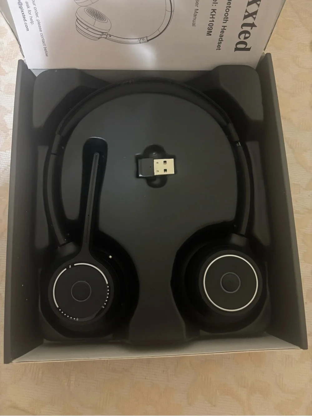 KH109M Black Wireless Headset with USB Dongle